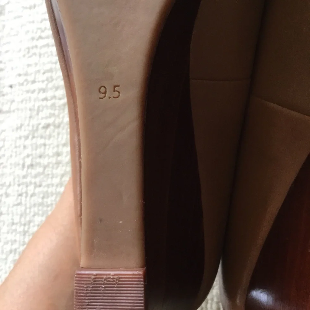 Tory Burch classic tory